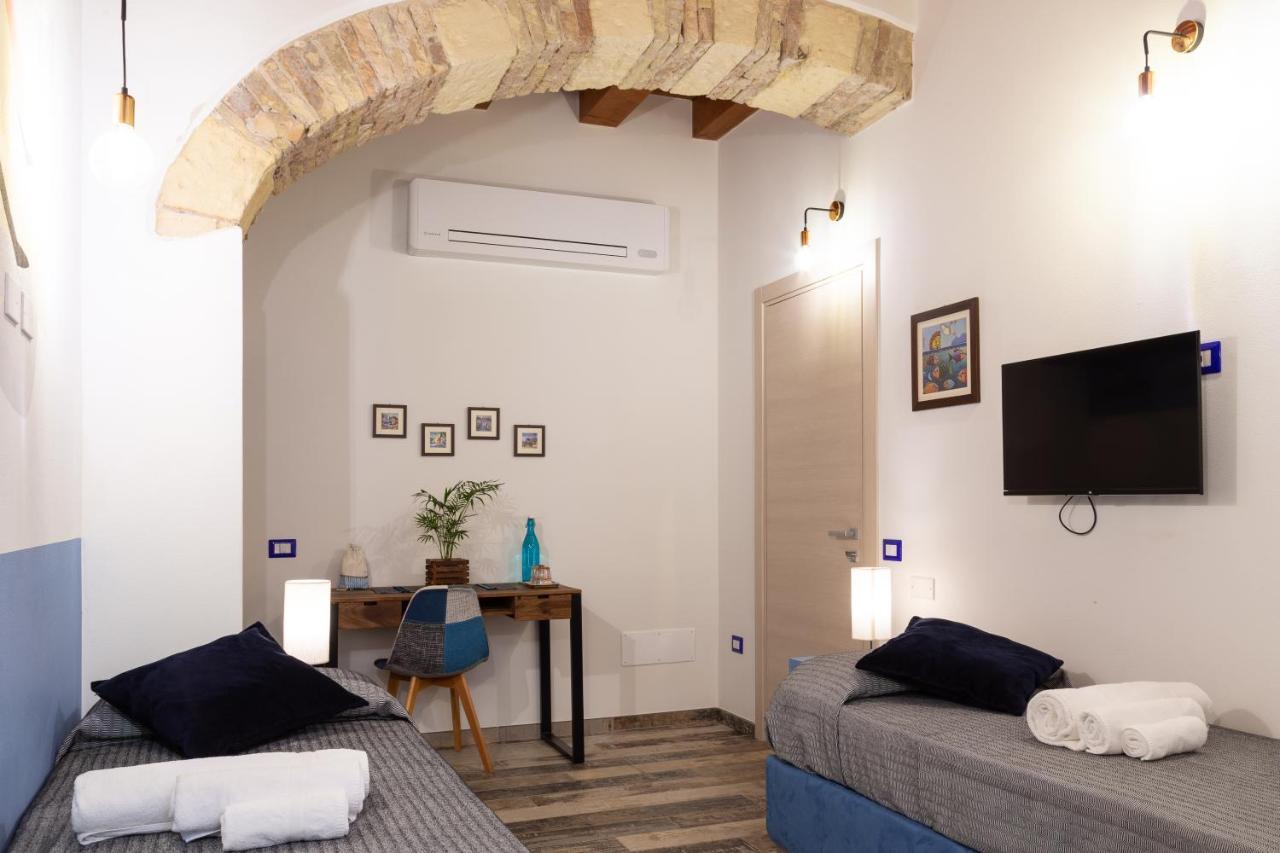 Bed and Breakfast Trigu & Mangoni Cagliari Exterior foto